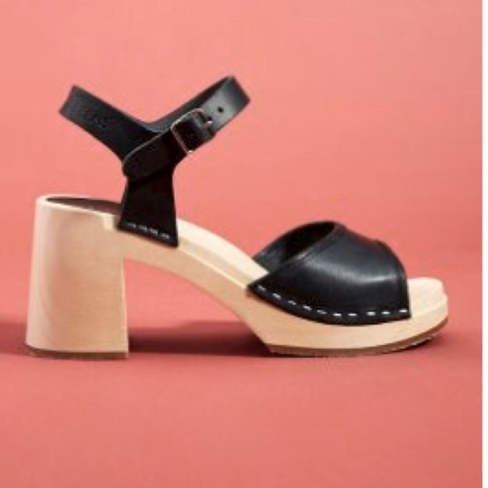 Swedish Hasbeens Black sandal clogs from Anthropologie sz 39 / 8.5